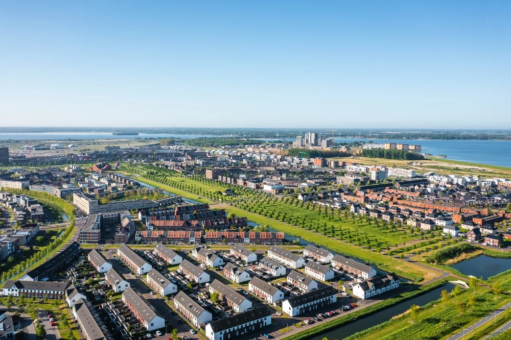 Dit is een foto van het werkgebied in Hengelo waar Renovlies Behang Hengelo werkzaam is.